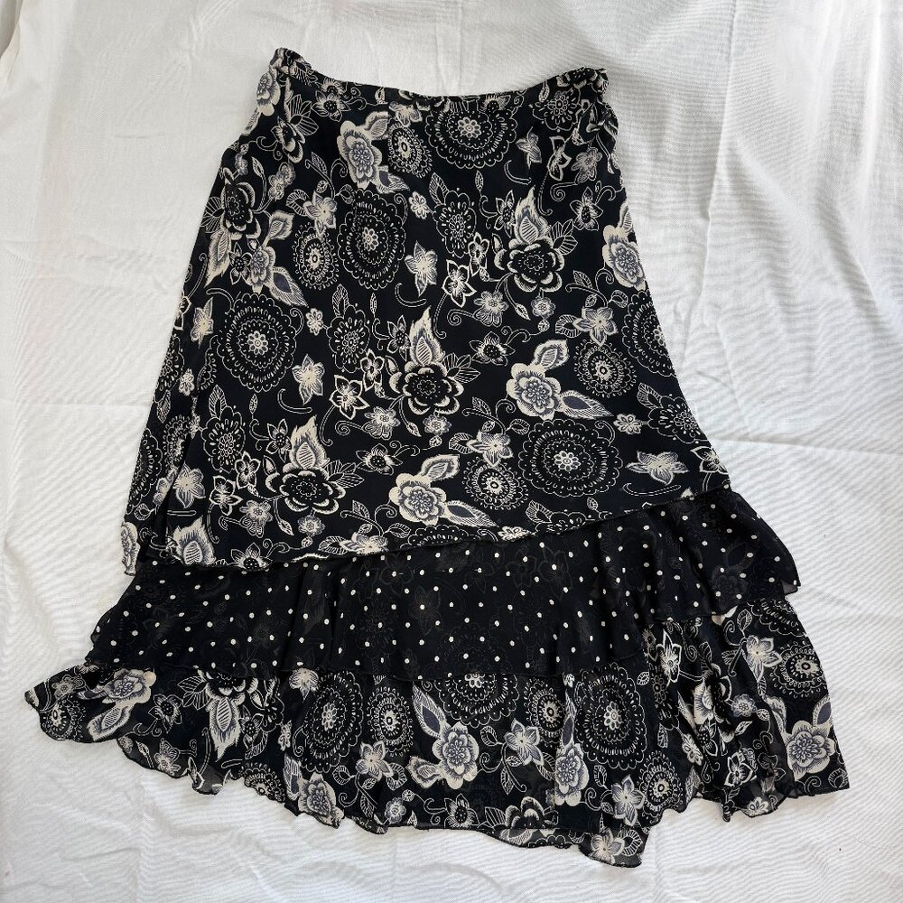 Orvis Maxi Skirt Size M Black Floral Layered 100% Rayon Boho Elastic Waist.